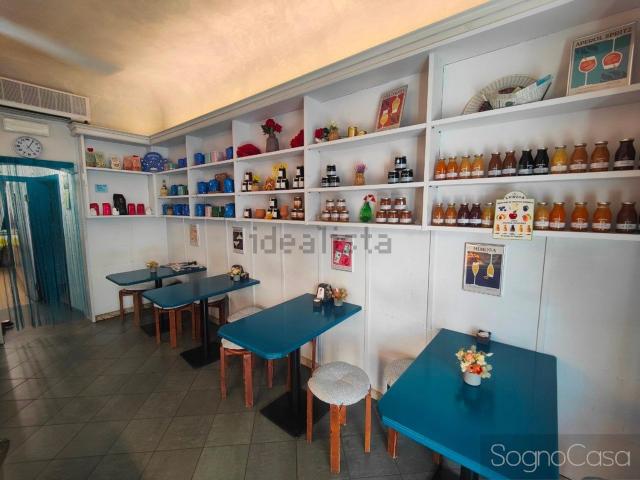 Locale in vendita di 44 m² in Via Guglielmo Marconi, 71