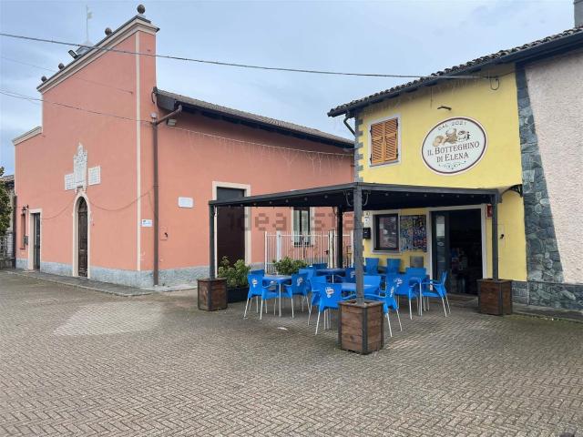 Locale in vendita di 44 m²