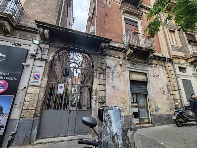 Locale in vendita di 450 m²