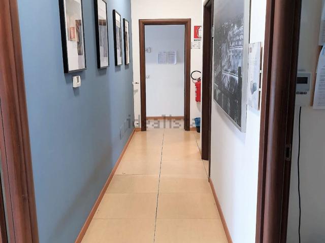 Locale in vendita di 455 m²