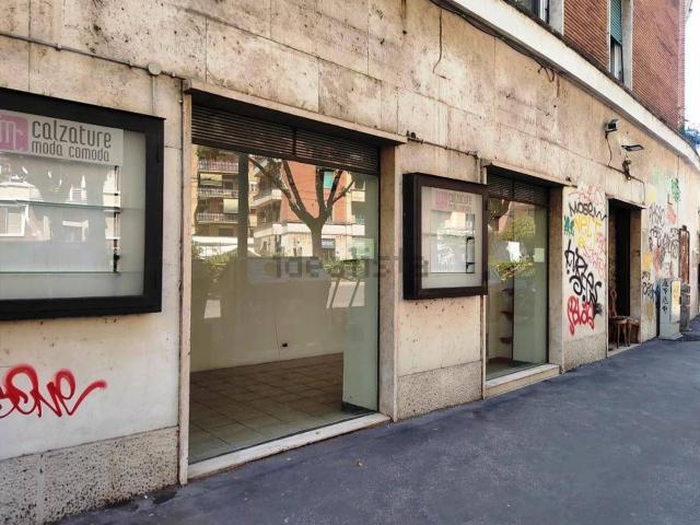 Locale in vendita di 45 m² in Circonvallazione Gianicolense