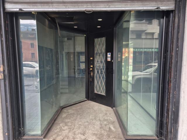Locale in vendita di 45 m² in Corso Italia, 81