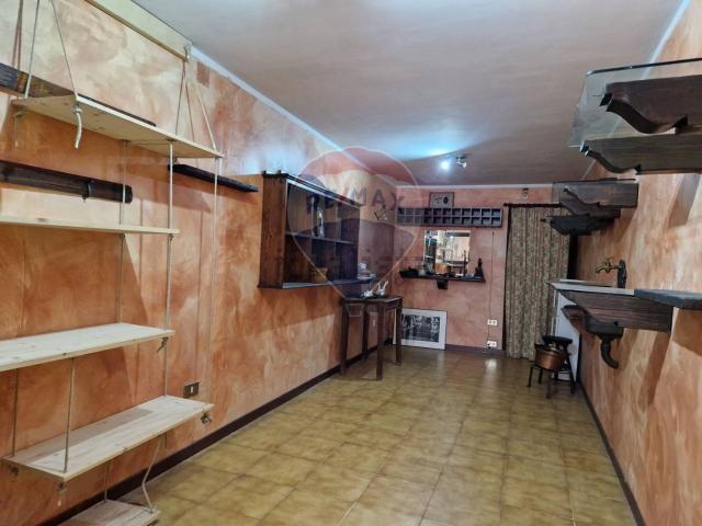 Locale in vendita di 45 m² in Corso Roma, 34