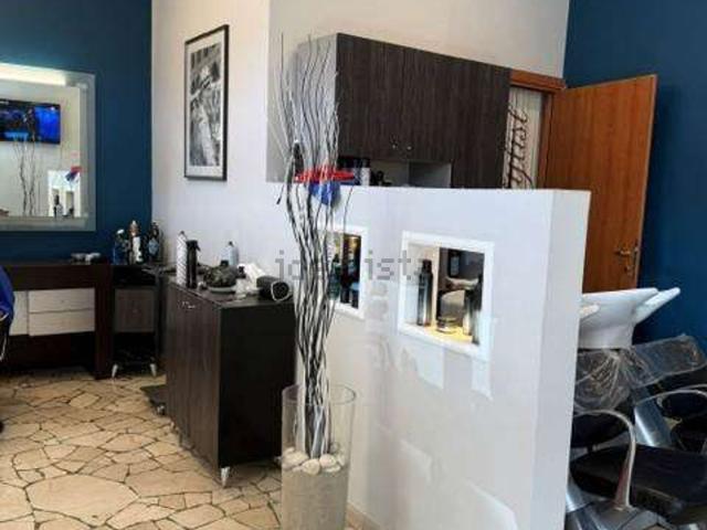 Locale in vendita di 45 m² in Corso Torino, 61