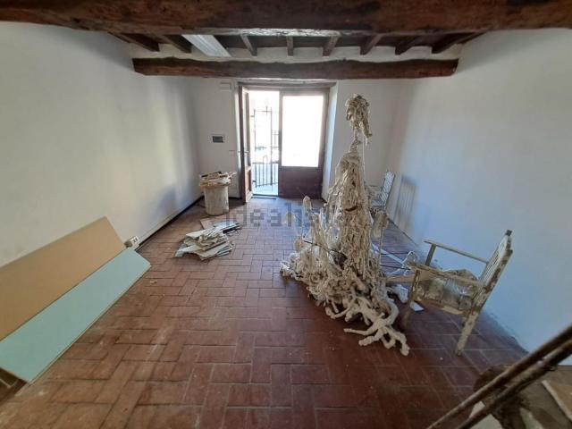 Locale in vendita di 45 m² in Piazza Colonna