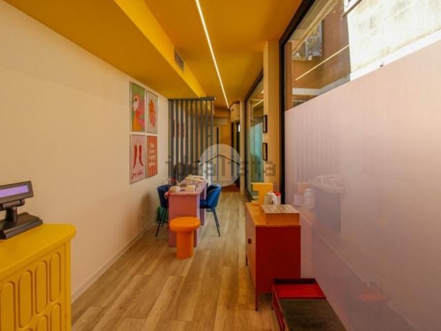 Locale in vendita di 45 m² in Piazza Garibaldi, 9