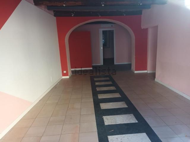 Locale in vendita di 45 m² in Piazza Santa Maria, 55100