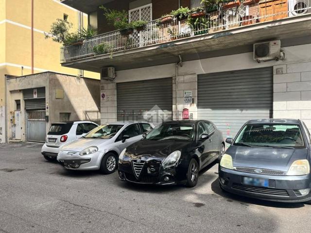 Locale in vendita di 45 m² in Via Ugo Pesci, 41