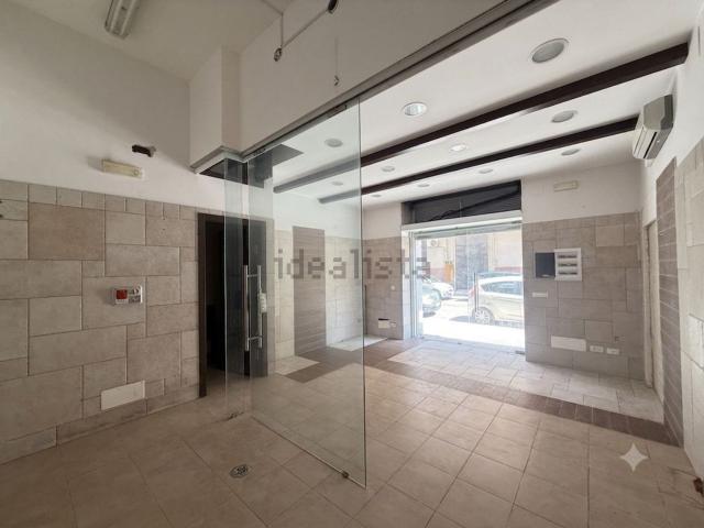 Locale in vendita di 45 m² in Via Dalmazia, 143