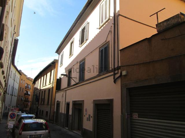 Locale in vendita di 45 m² in Via Emilio Bianchi