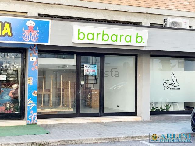 Locale in vendita di 45 m² in Via G. Garibaldi, 47