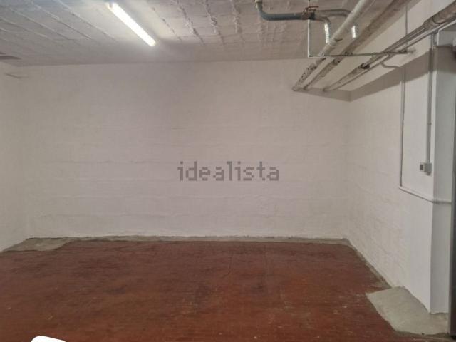 Locale in vendita di 45 m² in Via Isabella Andreini, 30