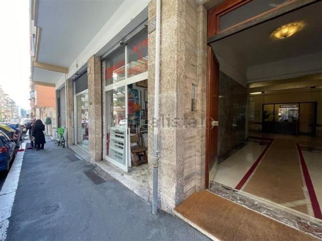 Locale in vendita di 45 m² in Via Romeo Rodriguez Pereira