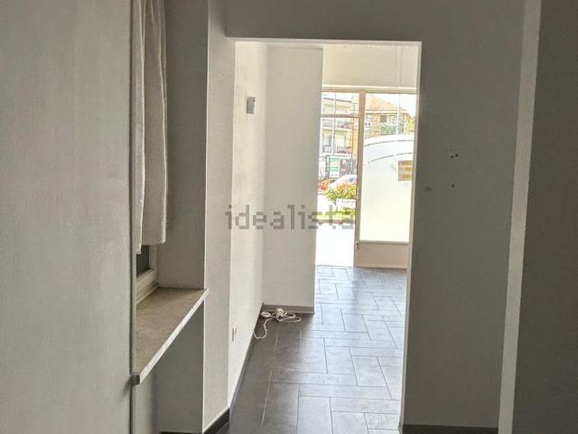 Locale in vendita di 45 m² in Via Schiapparelli, 1