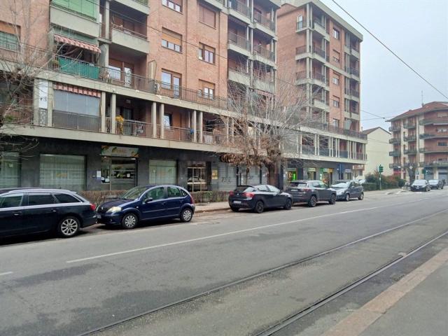 Locale in vendita di 45 m² in Via Stradella, 227
