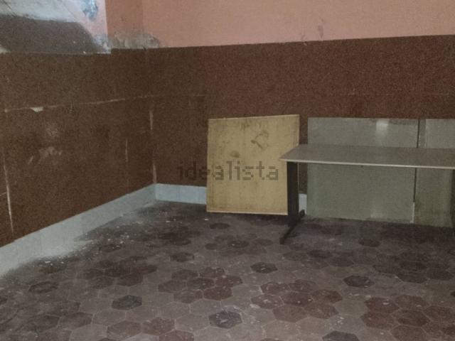 Locale in vendita di 45 m² in Viale Aldo Ferrari