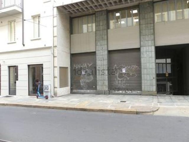 Locale in vendita di 45 m² in Viale Luigi Campofregoso, 250