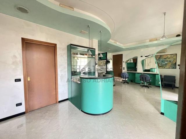 Locale in vendita di 45 m²