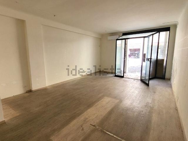 Locale in vendita di 45 m²