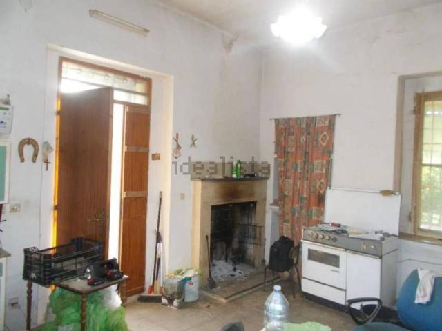 Locale in vendita di 46 m² in Strada Provinciale Andriace