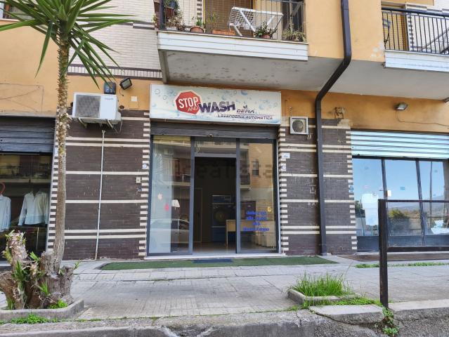 Locale in vendita di 46 m² in Via Alessandro Volta, 46