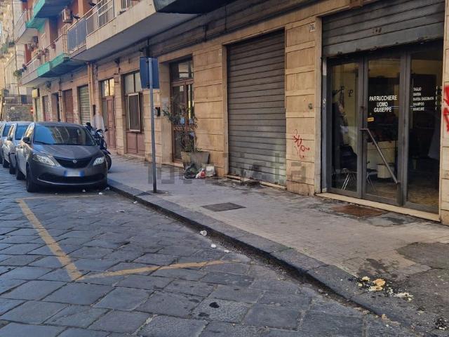 Locale in vendita di 46 m² in Via Conte di Torino, 76