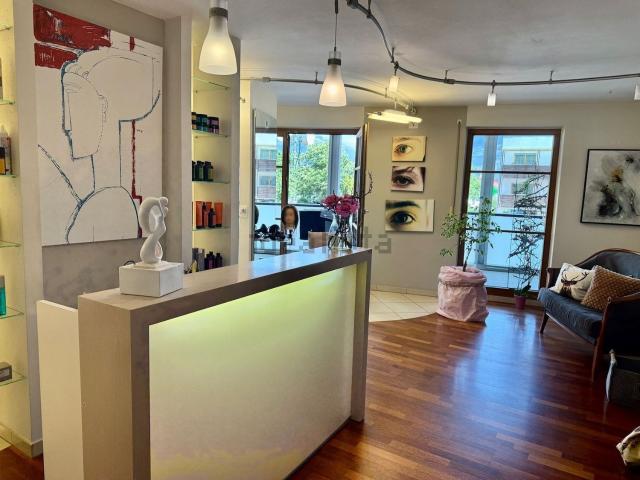 Locale in vendita di 46 m² in Via Croce