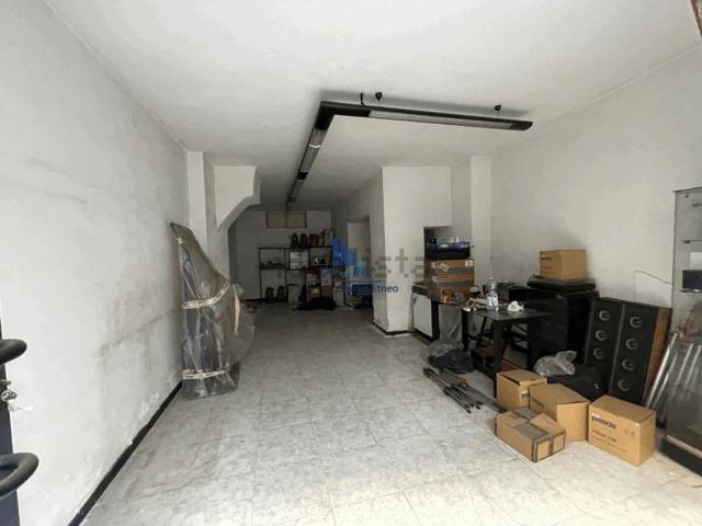 Locale in vendita di 46 m² in Via Garibaldi