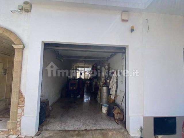 Locale in vendita di 46 m² in Via Giuseppe Mazzini