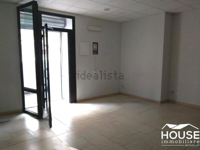 Locale in vendita di 48 m² in Via Francesco Crispi