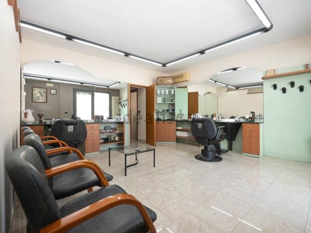 Locale in vendita di 48 m²