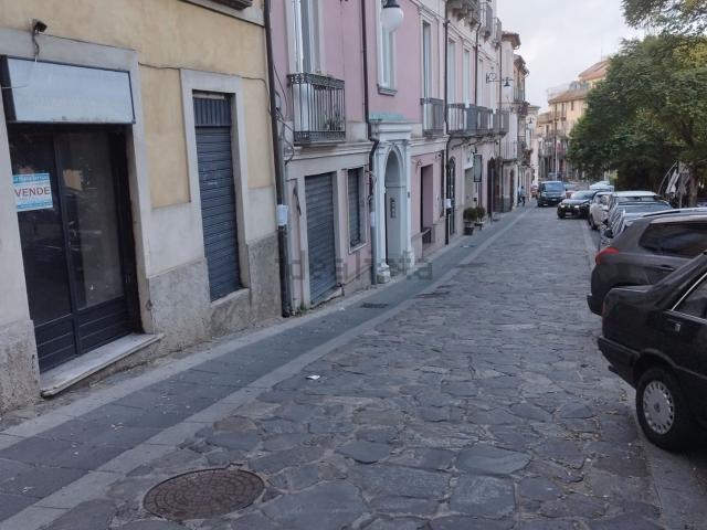 Locale in vendita di 49 m² in Piazza morelli