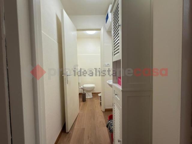 Locale in vendita di 49 m² in Via Curtatone