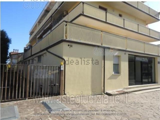 Locale in vendita di 49 m² in Via Giuseppe di Vittorio, 12