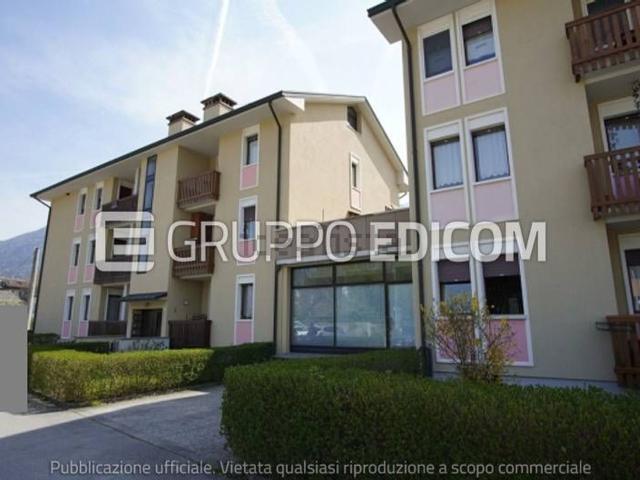Locale in vendita di 49 m² in Via Monte Grappa