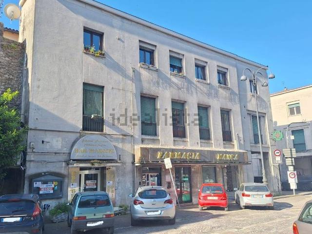 Locale in vendita di 53 m² in Via San Liberatore, 22
