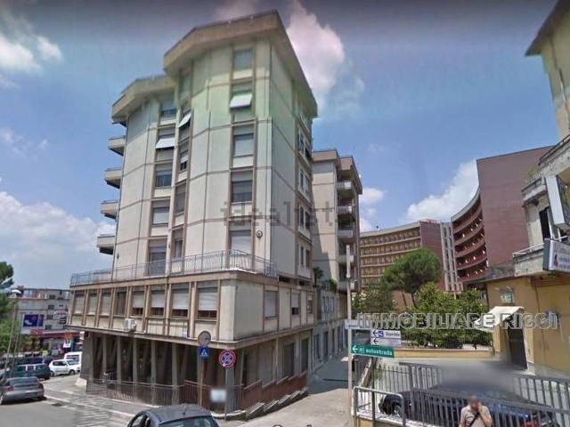 Locale in vendita di 53 m²