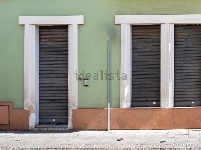 Locale in vendita di 53 m²