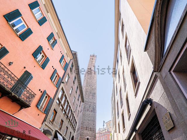 Locale in vendita di 500 m²