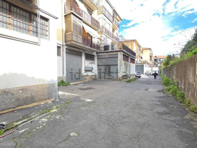 Locale in vendita di 500 m²