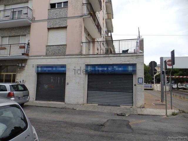 Locale in vendita di 500 m² in Via Don Giovanni Bosco