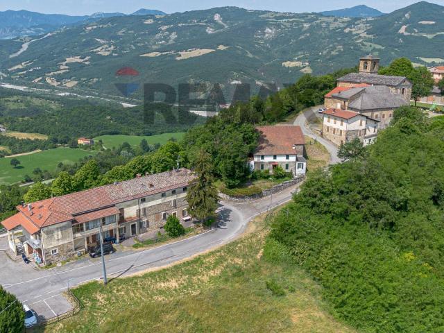 Locale in vendita di 500 m² in Strada del Fagiano, 31