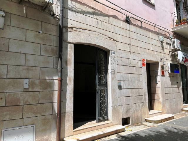 Locale in vendita di 50 m² in Corso Pietro Giannone, 190