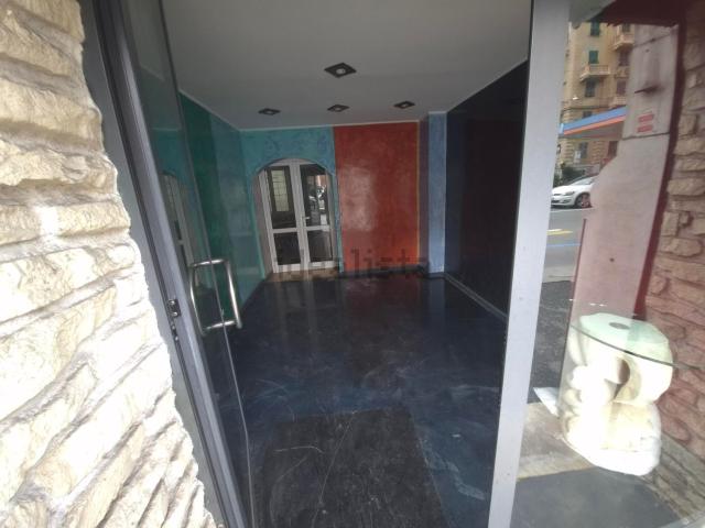 Locale in vendita di 50 m² in Corso Sardegna, 208