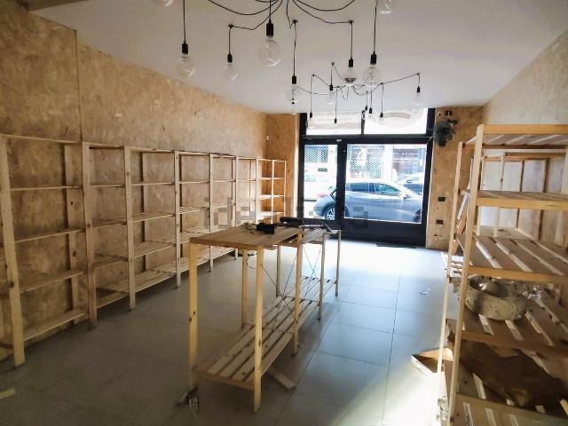 Locale in vendita di 50 m² in Corso Torino, 1