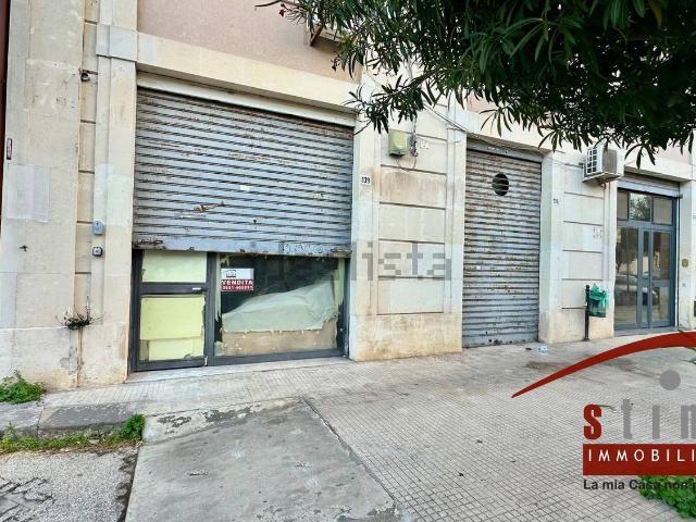 Locale in vendita di 50 m² in Corso Umberto I, 139