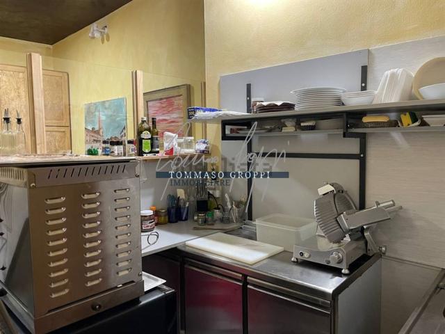 Locale in vendita di 50 m² in Corso Vittorio Emanuele II