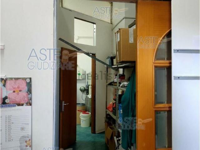 Locale in vendita di 50 m² in Lungomare Italia