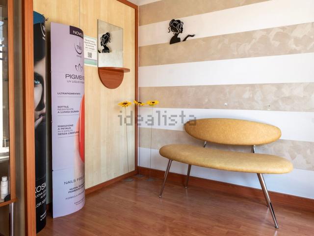 Locale in vendita di 50 m² in Piazza BERNINI, 3