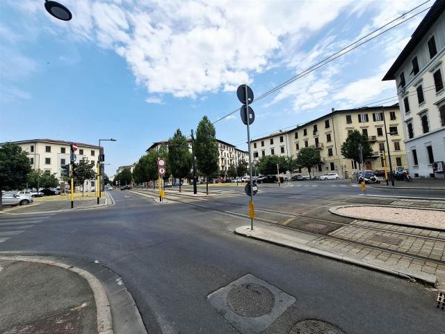 Locale in vendita di 50 m² in Piazza Giampietro Vieusseux